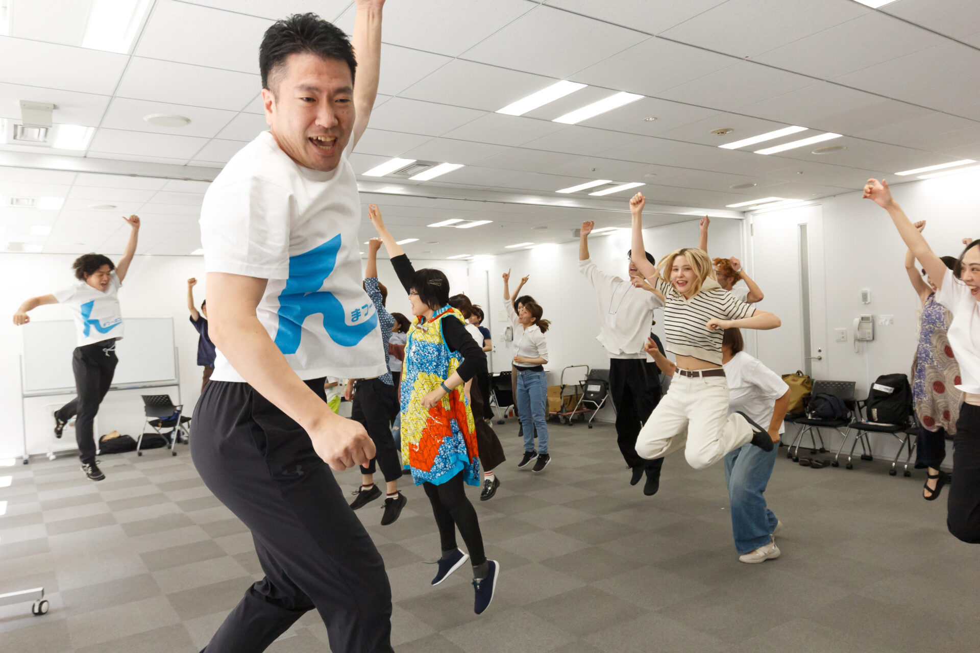 レポート：「アートと多文化共生の研究会」第1回/ 講師：んまつーポス